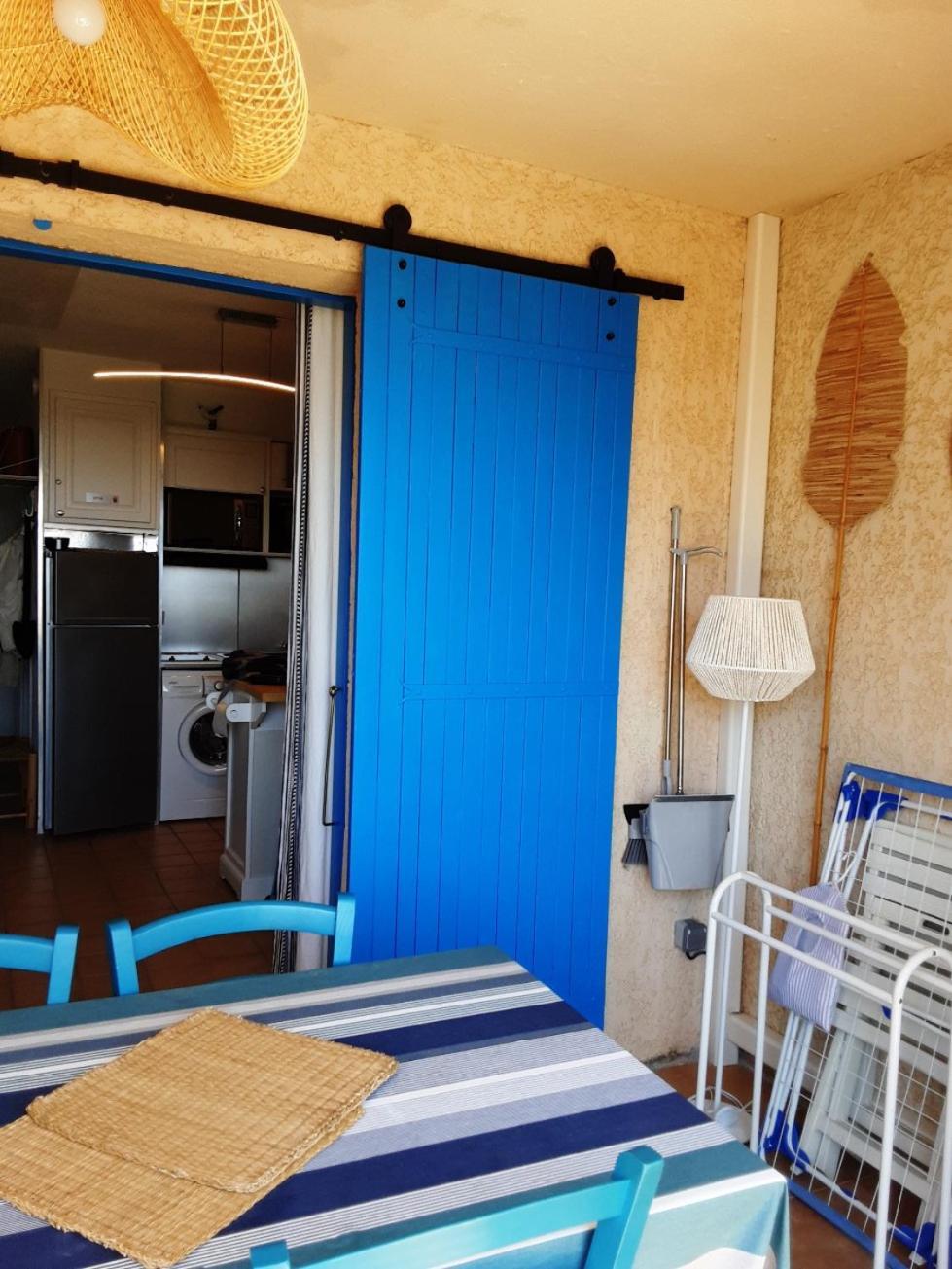 TI SABLE Agréable studio cabine climatisé, Jolie Vue Mer, Piscine à Cavalaire sur Mer Cavalaire-sur-Mer Exterior foto